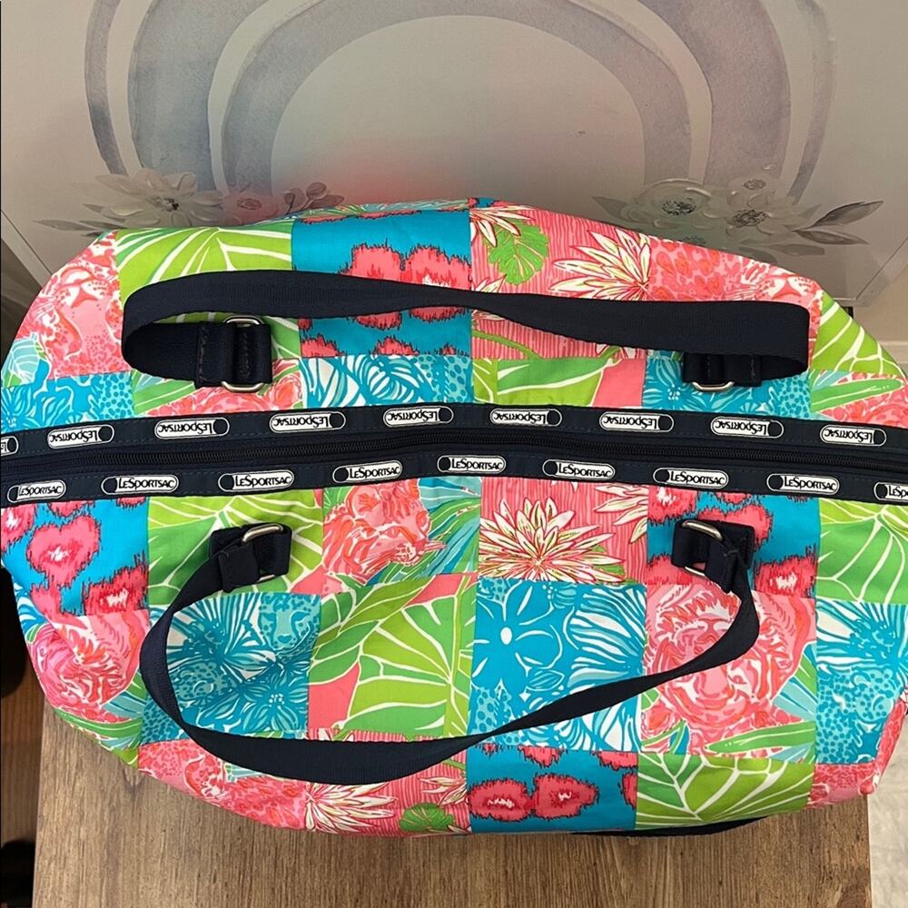 LeSportSac x Lilly Pulitzer Weekender Duffle Bag in Purrrfect Patch - Picture 9 of 15